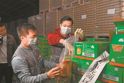連夜執法顯決心，廣州查封四家問題腌制菜廠